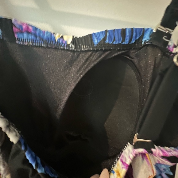 LIKE NEW Maxine of Hollywood Midnight Garden Peplum Blouson One Piece Swimsuit - Picture 13 of 14